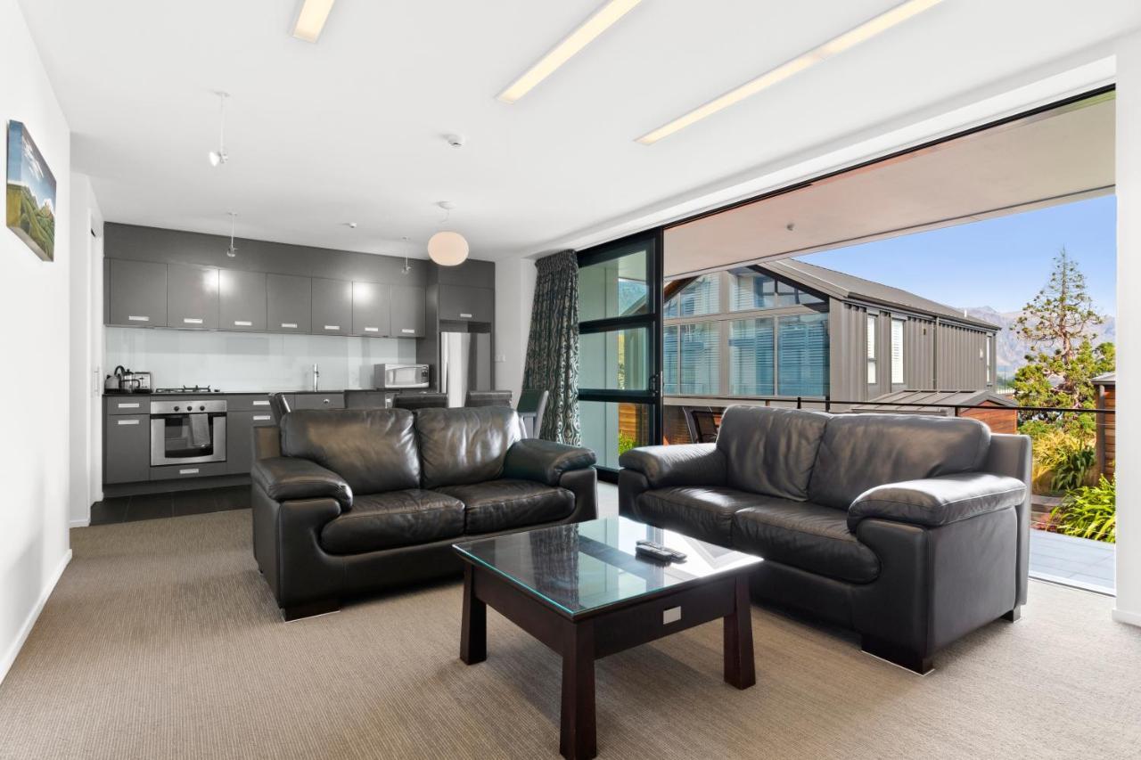 Stunning 2 Bedroom Apartment With Balcony! Queenstown Luaran gambar