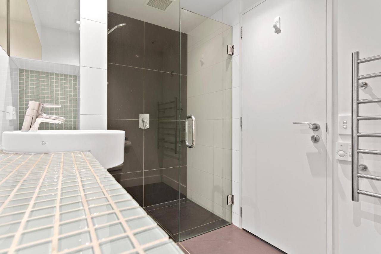 Stunning 2 Bedroom Apartment With Balcony! Queenstown Luaran gambar